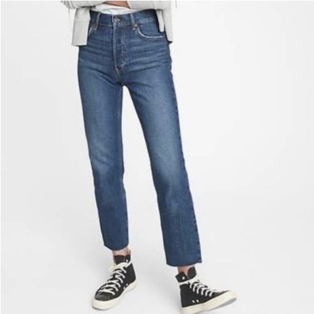 GAP Cheeky Straight High Rise Jeans Size 28/6 petite